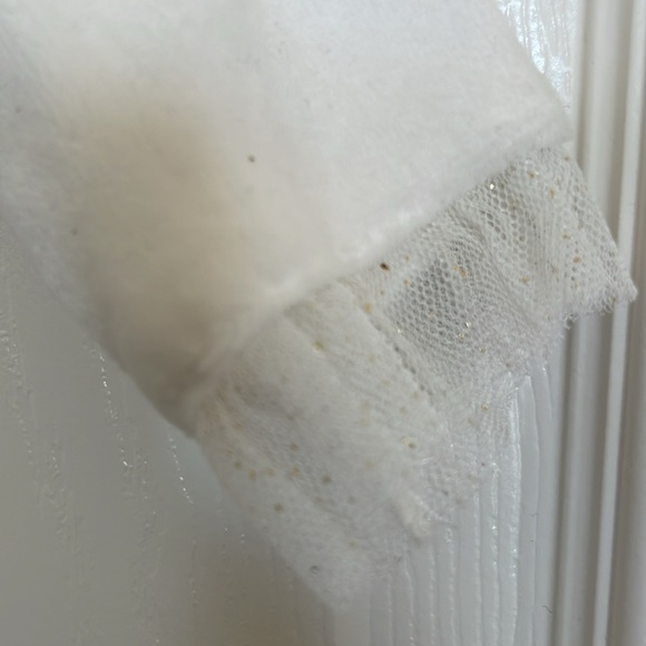 New! Soft Girl’s White Long Sleeve Coveralls Onsie with Tulle Ruffles 6-9 months - Picture 4 of 9